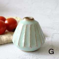 野の花一輪挿し画像