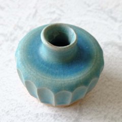 野の花一輪挿し画像