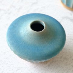 野の花一輪挿し画像