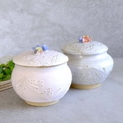 小鳥とお花の壷の画像
