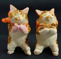 水谷 満 作 たき火セット　猫の焼き物たち 皿や器や招き猫画像