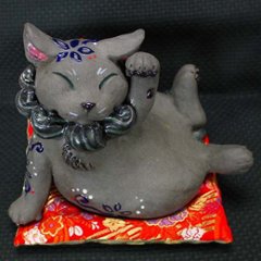 おちょこ 作 黒にゃ様 猫の焼き物たち 皿や器や招き猫の画像