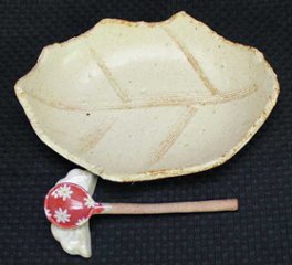 土灰葉皿(小) 仲田製陶 笠間焼画像