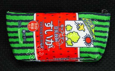 保冷豆乳ポーチ 全6種コンプリートセット/調製豆乳/おいしい無調整豆乳/豆乳飲料 はちみつ/豆乳飲料 いちご/豆乳飲料 バニラ　タカラトミーアーツxキッコーマン カプセルトイ ガチャガチャ ガシャポン画像