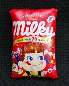 不二家ミルキー復刻版パッケージミニポーチ 全5種コンプリートセット レインボー カプセルトイ ガチャガチャ ガシャポン ガチャポン【新品同様品】画像
