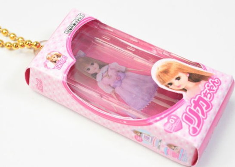 リカちゃん 歴代ミニチュアパッケージコレクション 全4種コンプリートセット タカラトミーアーツ カプセルトイ ガチャガチャ ガシャポン ガチャポン 【新品同様品】画像