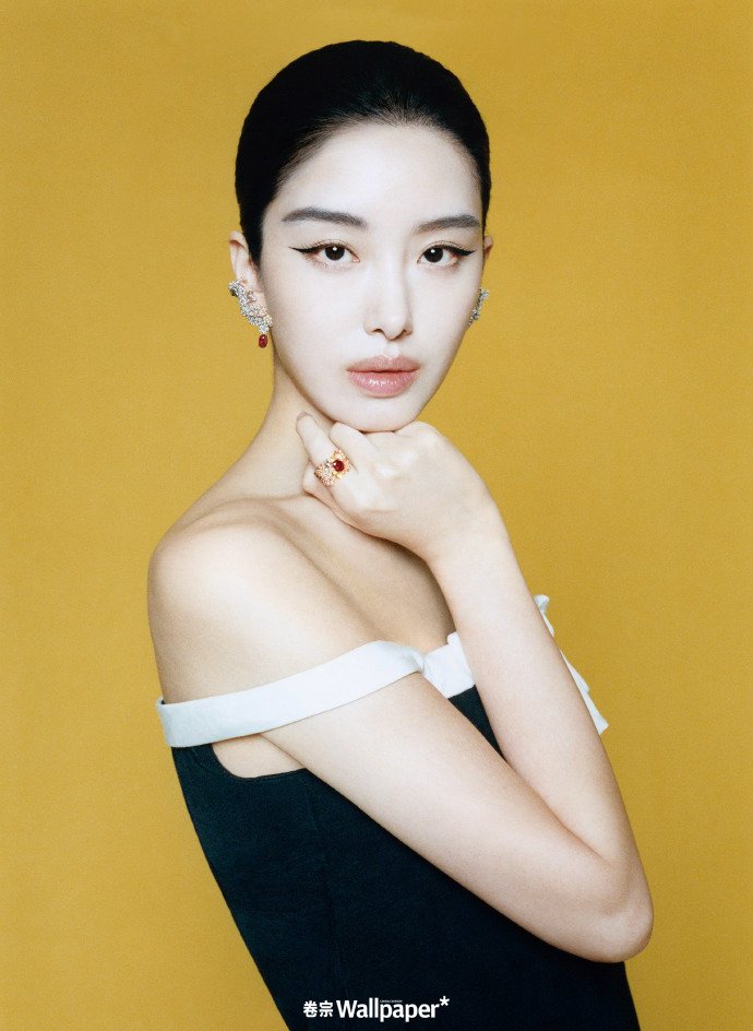 雑誌/ Wallpaper 巻宗雜志 2024年7月刊 中国版 楊采鈺（ヤン