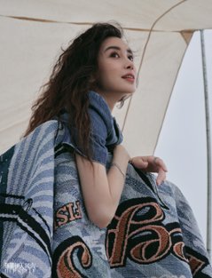 雑誌/ 瑞麗伊人風尚雜志 2022年8月 中国版　楊穎（Angelababy/アンジェラベイビー）：表紙！記事掲載！Rayli Her Style ef　中国雑誌画像
