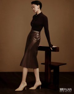 雑誌/ 瑞麗伊人風尚雜志 2022年10月 中国版　張小斐（チャン・シャオフェイ）：表紙！記事掲載！Rayli Her Style ef　中国雑誌画像
