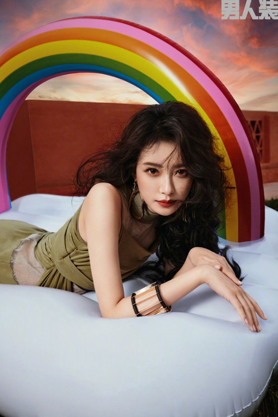 雑誌/ 男人裝 2022年10月第222期 中国版　孫怡（スン・イー）：表紙！記事掲載！ FHM　中国雑誌画像