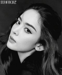 【メール便送料無料】雑誌/ 時裝女士雜志 2023年4月刊 中国版　古力娜扎（グーリーナーザー/グリナザ）：表紙2種類ランダム発送！記事掲載！ L’OFFICIEL ロフィシェル　中国雑誌画像