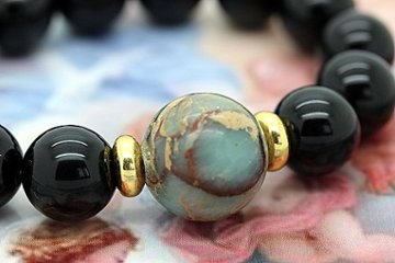 【完売】周囲からの邪気を跳ね返す！超大玉16ミリのカオリンとモリオン（黒水晶）ブレスレット 天然石パワーストーン画像