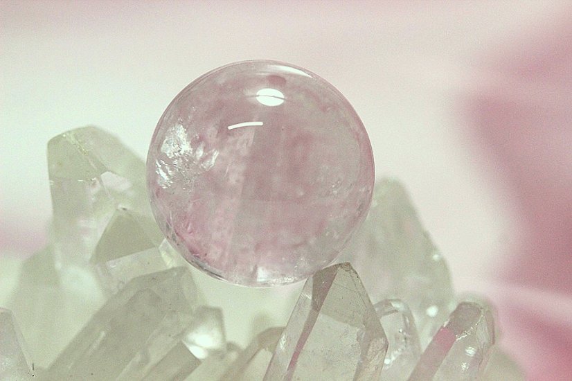 Celestia Love（モルガナイト） 約14.3mm｜真実の愛を導くロマンティックストーン 天然石パワーストーン通販 ジュ・オーヴ画像