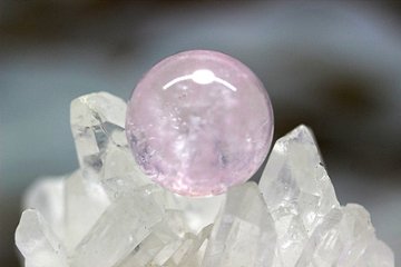 Celestia Love（モルガナイト） 約14.3mm｜真実の愛を導くロマンティックストーン 天然石パワーストーン通販 ジュ・オーヴ画像