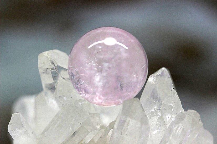 Celestia Love（モルガナイト） 約14.3mm｜真実の愛を導くロマンティックストーン 天然石パワーストーン通販 ジュ・オーヴ画像