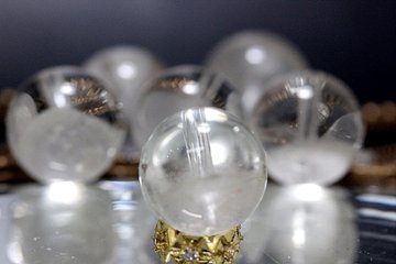 白影転生（はくえいてんせい）｜ホワイトファントムクォーツ 粒売り 約13〜13.5mm｜停滞突破・再生・金運上昇・守護｜天然石パワーストーン通販 ジュ・オーヴ画像