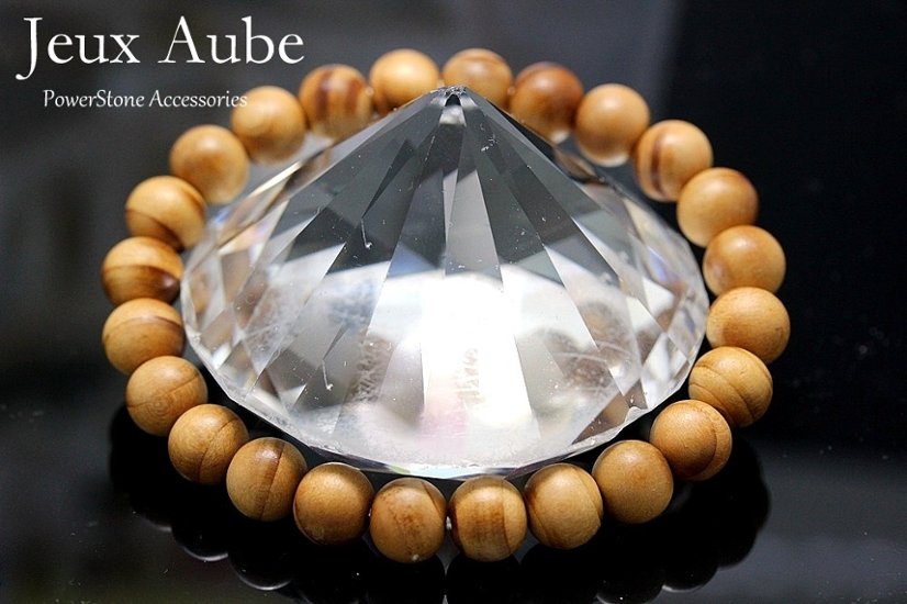 ヒマラヤ杉 健康 癒し 魔除けブレスレット 約9-9.5mm｜天然石パワーストーン通販 ジュ・オーヴ画像