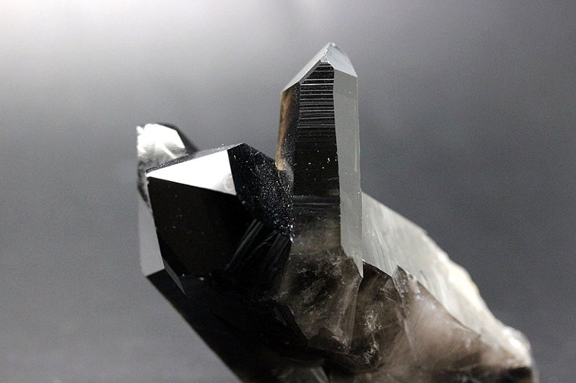 【完売】最強の守護と浄化 モリオン（黒水晶）クラスター 約7cm 天然石パワーストーン通販 ジュ・オーヴ画像