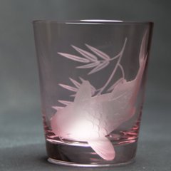 蕨硝子　緑陰の鯉　鯉のロックグラス　ピンク　ラスターガラス　の画像