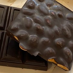 オーガニックチョコレート：アーモンド〈 冬季限定 〉の画像