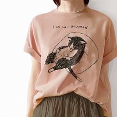 グルーミングねこのTシャツ（くすみピンク）画像