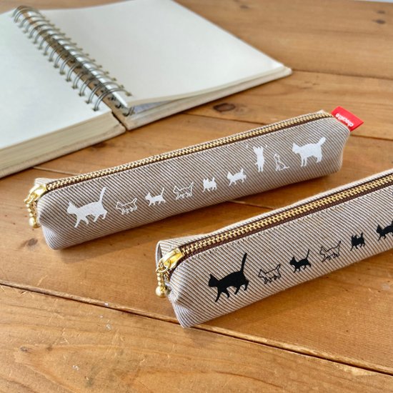 ねこ家族のペンケース（ライトブラウン）画像