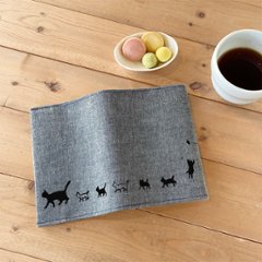 ねこ家族のブックカバー（シャンブレー）画像