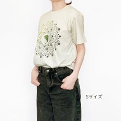 ねこの曼荼羅Tシャツ（グラデーション）黄緑画像