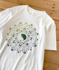ねこの曼荼羅Tシャツ（グラデーション）黄緑画像