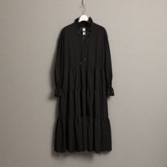 『Stella scallop』 Tiered dress BLACK画像