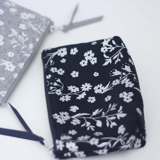 『frozen flower』　pouch jouet〈全2色〉画像