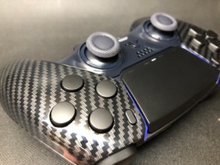 完成品 エッジセールVol.24 edge カーボン背面４ボタン画像