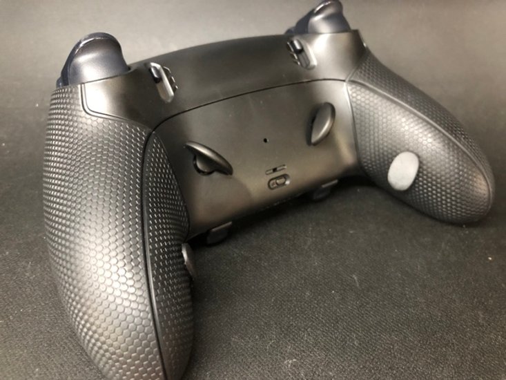 完成品 エッジセールVol.32 edge ブラック背面４ボタン画像