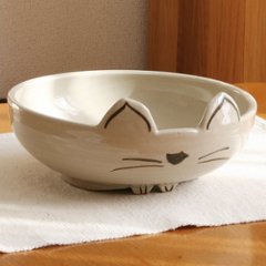 猫さん型和食器＜猫さん型 万能皿・白＞の画像