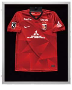 【メーカー直送品】アルナ 前開き式ユニフォームケース UVカットアクリル仕様 ユニフォーム・Tシャツ用額画像
