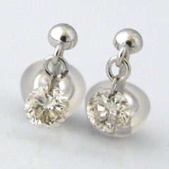 【レーザーホール】揺れる一粒ダイヤモンドピアス　0.3ｃｔ/K18WG（ホワイトゴールド） 18金画像