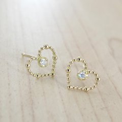 【一粒ダイヤモンド＆ハートモチーフ】天然ダイヤモンドピアス×18金ピンクゴールド（Ｋ18）☆幸せになれる誕生石☆4月ダイヤ画像