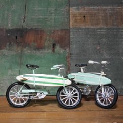 ノスタルジックデコ ビーチクルーザー　サーフボード自転車　アイアン製自転車　アメリカン雑貨の画像