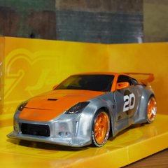 JADA 20th  D ミニカー 2003 NISSAN 350Z 1/24サイズ ニッサン350Z レトロミニカー画像