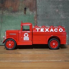 テキサコ オイル ダイキャストミニカー 1943 TEXACO 1/34サイズ T-23 GMC タンカー レッド 貯金箱 アメリカン雑貨画像