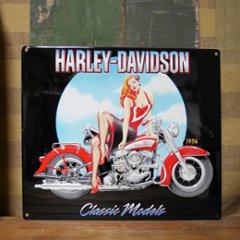 ハーレーダビッドソン HARLEY-DAVIDSON ピンナップガールエンボスティンサイン  アメリカン雑貨の画像