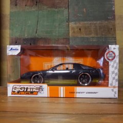 JADATOYS 1:24  BTM 1985 Chevy Camaro Z28 Metallic Black  ミニカー アメリカン雑貨の画像