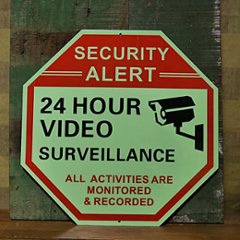 US SECURITY SIGN OCTAGON 防犯カメラ 蓄光看板 インテリア トラフィックサイン セキュリティサインの画像