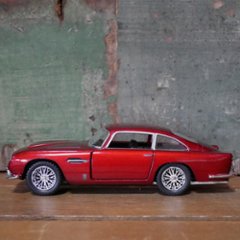 アストンマーティン【 ASTON MARTIN DB5】  プルバックミニカー　007　キンスマート アメリカン雑貨画像