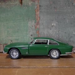 アストンマーティン【 ASTON MARTIN DB5】  プルバックミニカー　007　キンスマート アメリカン雑貨画像