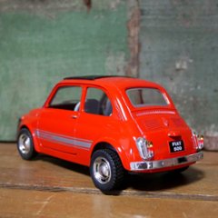 フィアット500 プルバックミニカー PULL BACK CAR Fiat500 Nuova500 1/24 レトロミニカー キンスマート アメリカン雑貨画像