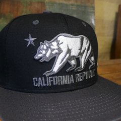 フラット バイザー キャップ CALIFORNIA REPUBLIC CALI BEAR 帽子 アメカジ　アメリカン雑貨画像