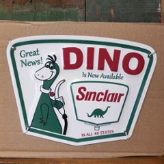 シンクレア　エンボスサイン看板  DINO  オイルメーカー　ガレージインテリア ブリキ看板  アメリカン雑貨の画像