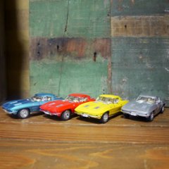 シボレー コルベット スティングレイ 1/36 プルバックミニカー 1963 Corvette Sting Ray　キンスマート アメリカン雑貨画像