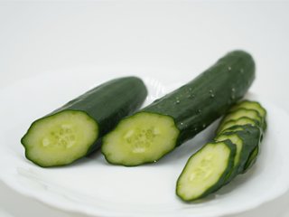 武久農園のきゅうり 【無選別】　約5.0kg ≪6月発送予定≫　※化学農薬・化学界面活性剤不使用画像